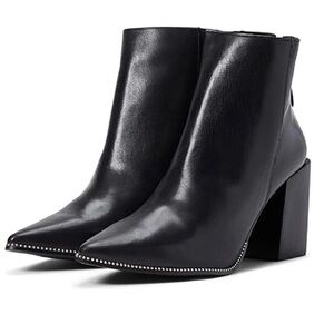 COPY - Steve Madden • Studded Leather Heeled Boots • 6.5M